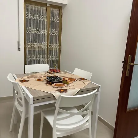 Casa Di Zia Ra * Бриндизи